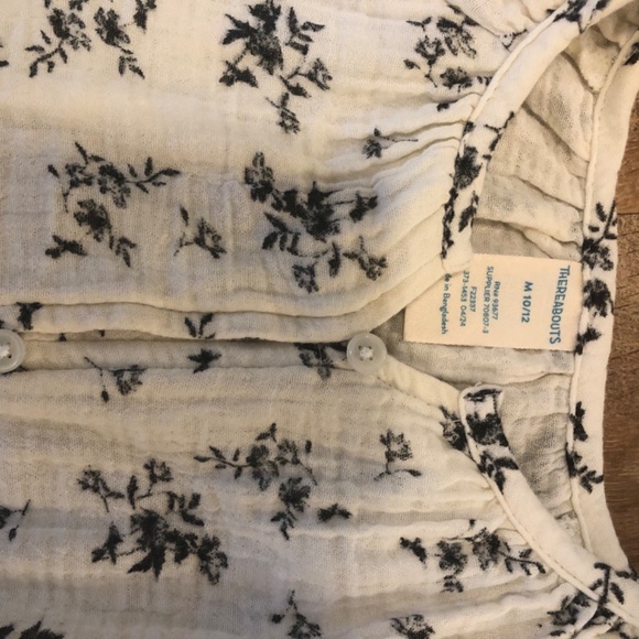 Girls’ long sleeve blouse - Picture 3 of 3